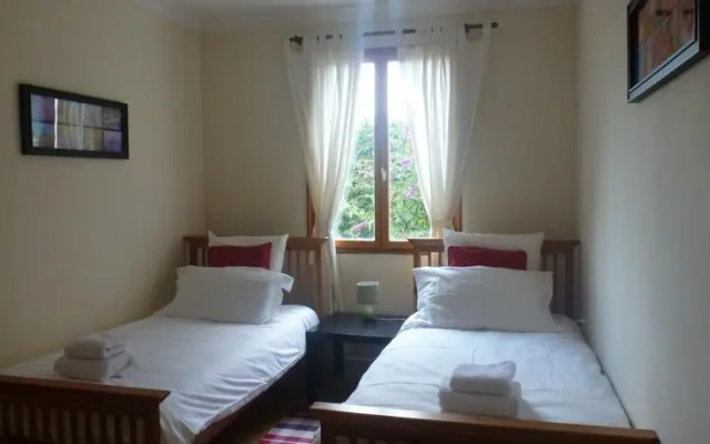 Hirondelle Holiday Home