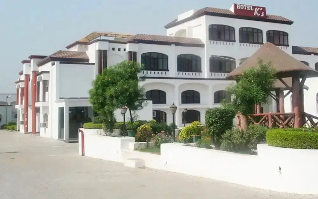 Hotel K Town by OYO Rooms