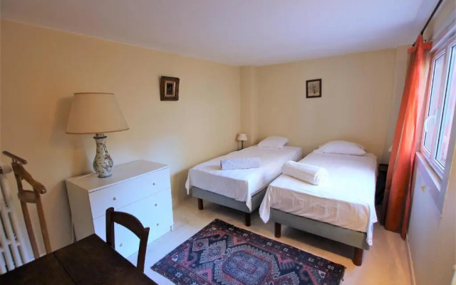 Sea View Apartment