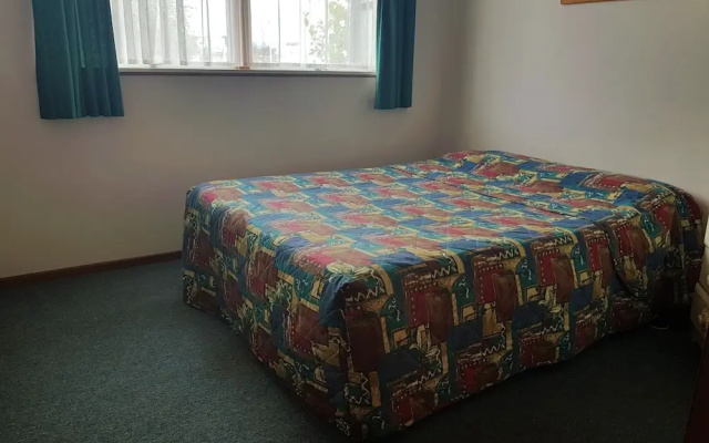 Vista Motor Lodge