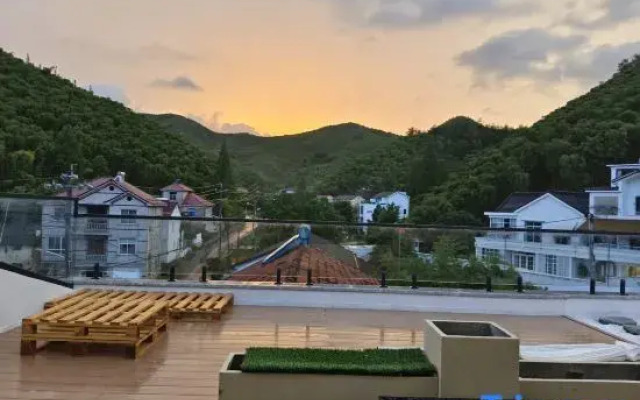 Wuhe Village, Tianhuangping Town, Anji County