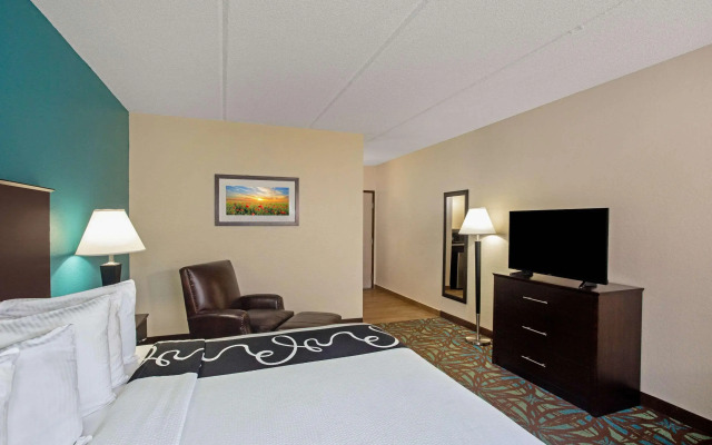 Comfort Inn & Suites Sarasota I75