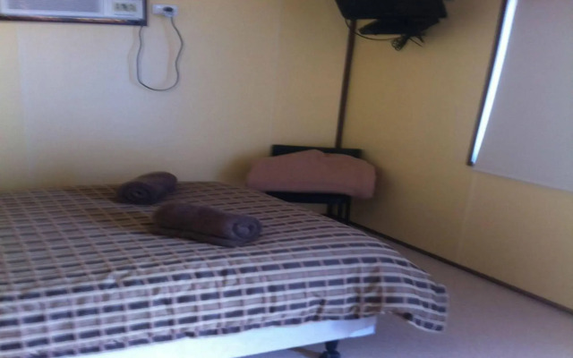 William Creek Camp Ground & Units