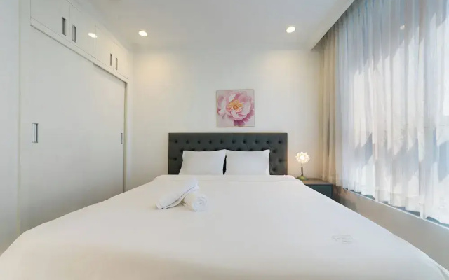 Luxury Royal Landmark 81 & Vinhomes