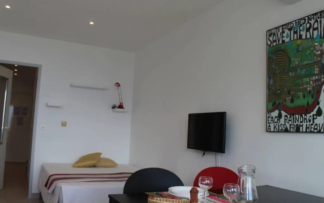 Appartement Villeneuve-Loubet, 1 pièce, 2 personnes - FR-1-252A-19