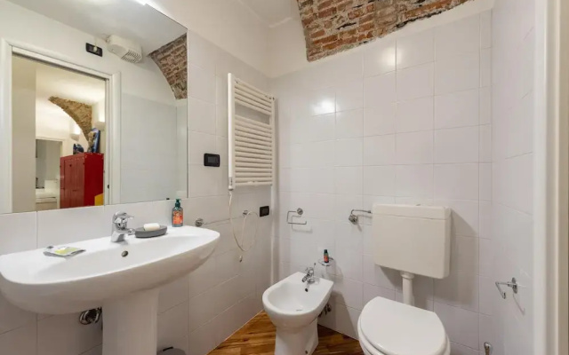 Charming Flat Next to Genoa s Aquarium