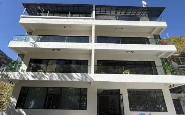 Heishui Gaduo Manor Homestay