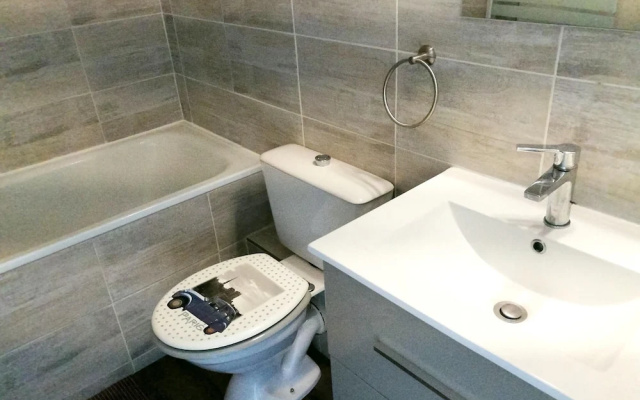 Studio in Les Mathes, With Furnished Balcony