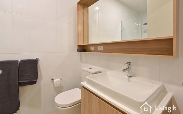Tomkins Townhouse
