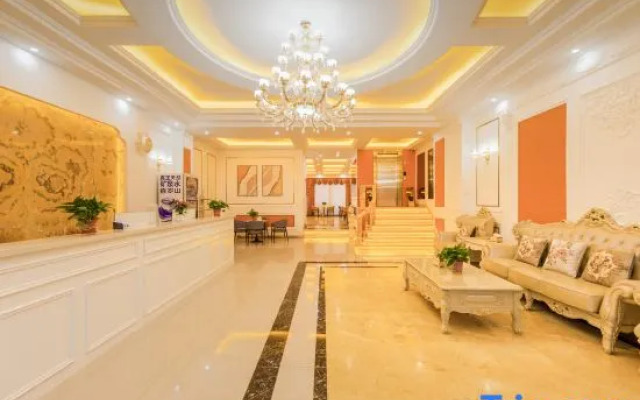 Royal Palace Hotel (Linyi Beiyuan Road)