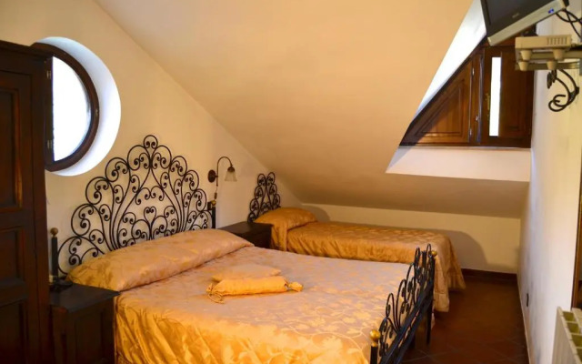 Hotel Bucaneve