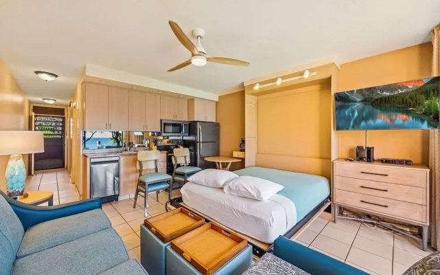 Kuleana Club - 502