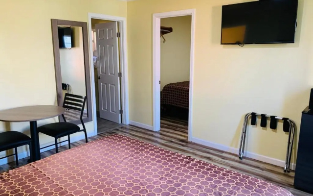Central Coast Inn