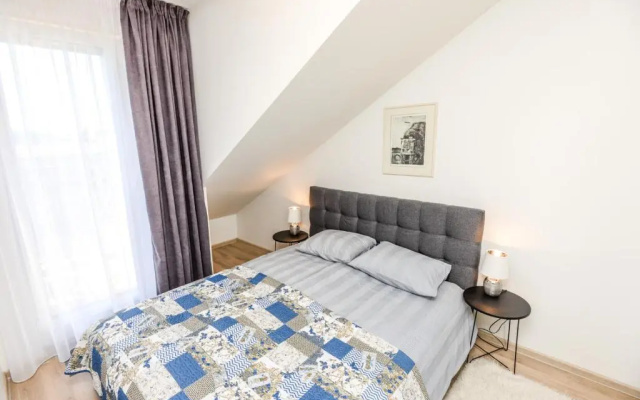 Apartment Vėsa - L14