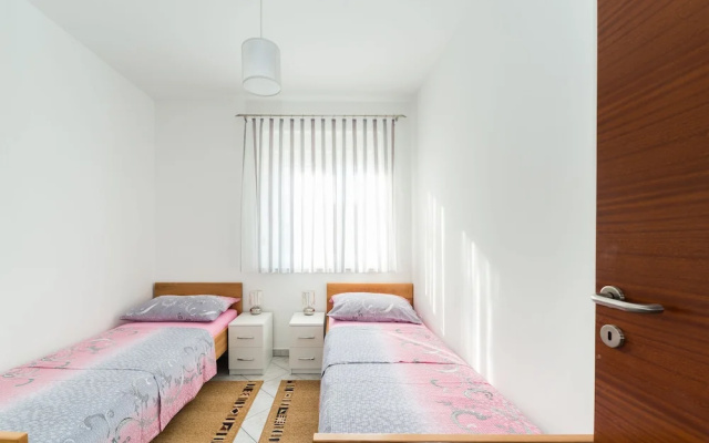 Apartment Pavlovic