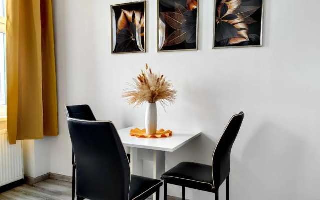 Adonis Apartment
