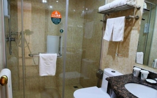 GreenTree Inn Shanxi Luliang Fengshan Road Central Park Express Hotel