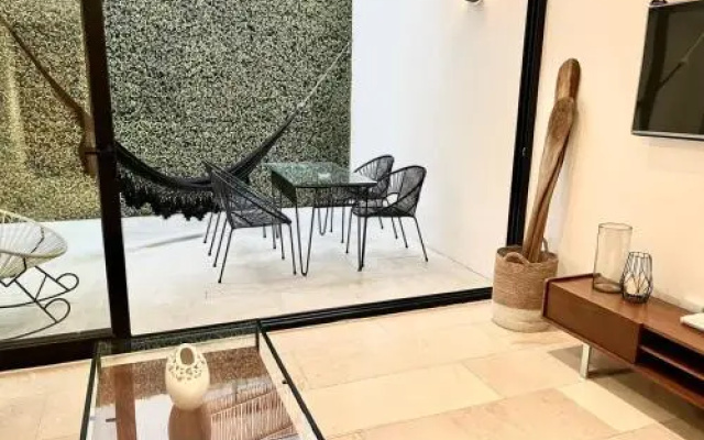 Luxury 5th Avenue Menesse 32
