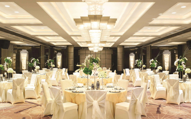 Fairmont Nile City Hotel
