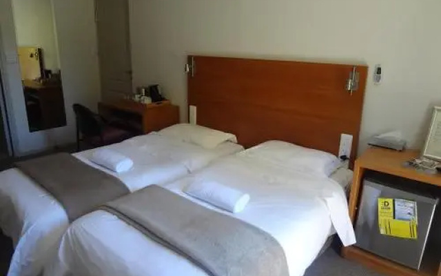 Cape Panorama Lodge