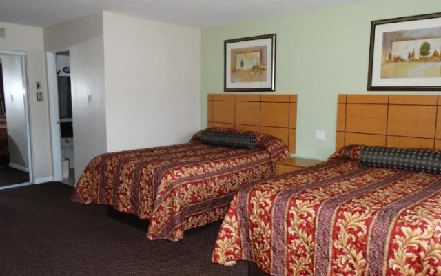 Colony Motel