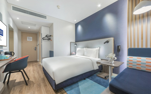 Holiday Inn Express Shanghai Gubei by IHG