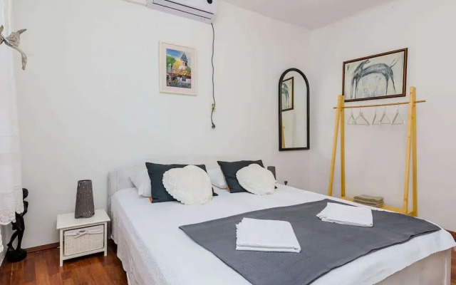 Budget Old Town - One-bedroom Apartment - Ispod Mira 3 Street