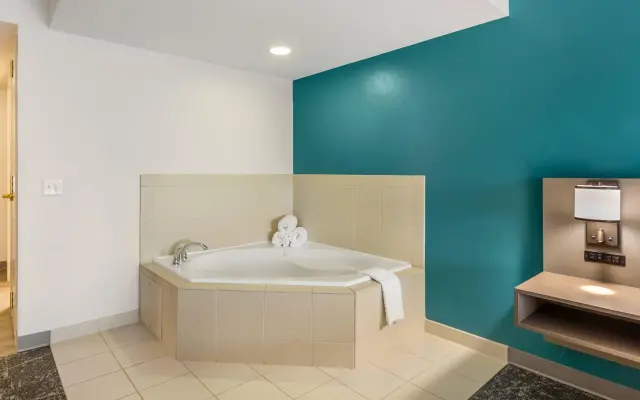 Comfort Inn & Suites Dover