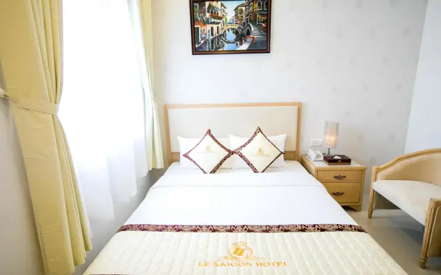 Le Saigon Hotel