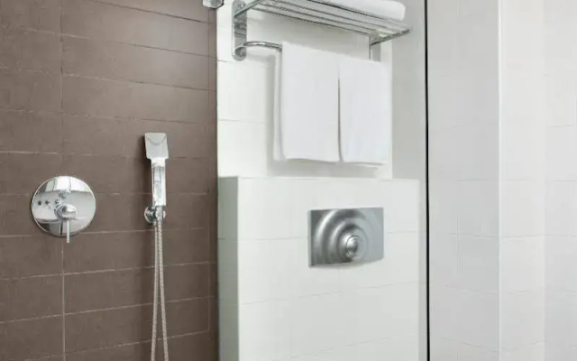 Sea Executive Suites