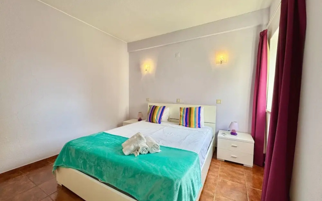 Vilamoura Central 10 by Homing