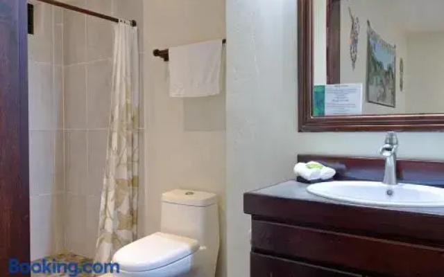 Hona Beach Hotel