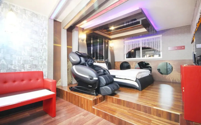 Gimcheon J Self Check-in Motel(김천 J 무인텔)
