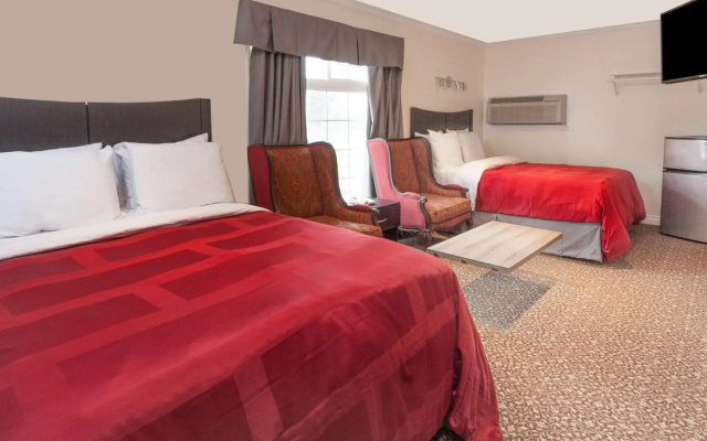 Knights Inn - Kingston ON