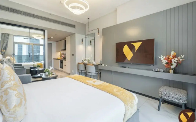 Vogue| Downtown close to Burj Khalifa | Dubai Mall