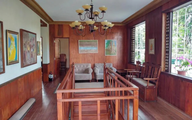 Casa Familya