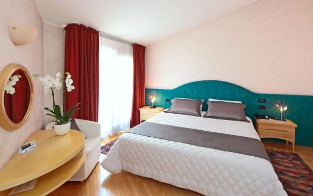 Hotel Contà