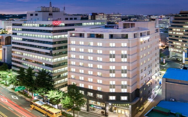 Hotel Aventree Jongno in Seoul, South Korea from 142$, photos, reviews - zenhotels.com hotel front