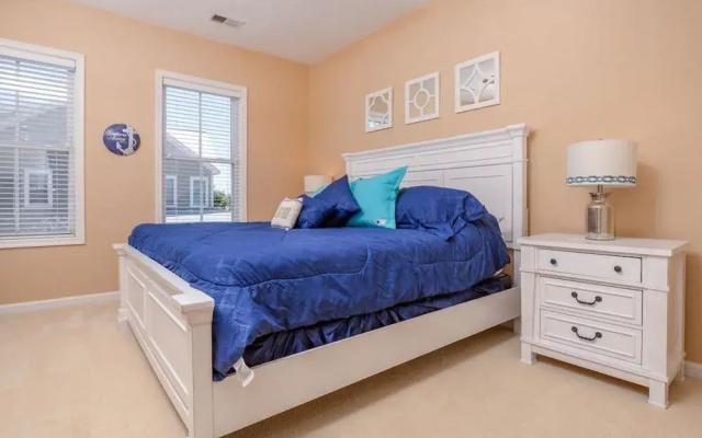 Island Edge Drive 28