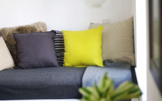 The London Agent Fitzrovia Studio 1