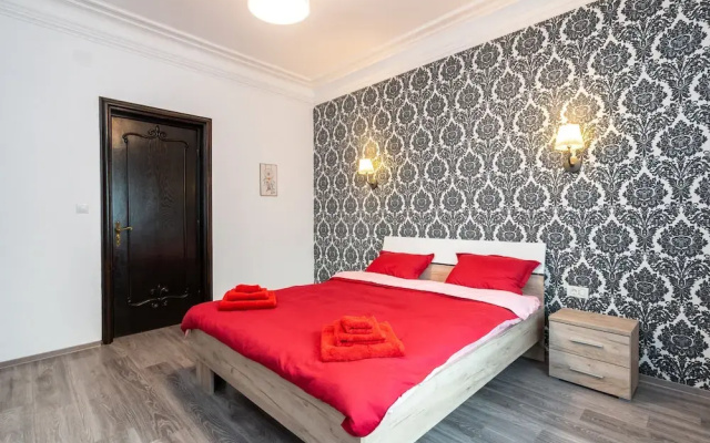 GOLDEN LEAF - Stunning Central 1BR Apt