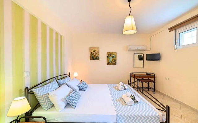 Mare Blue Villas Heated Pool