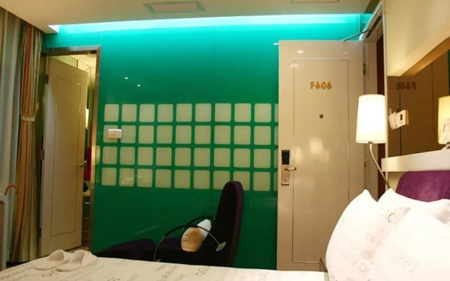 Yangtze River TOMOLO Hotel (Wuzhan Branch)