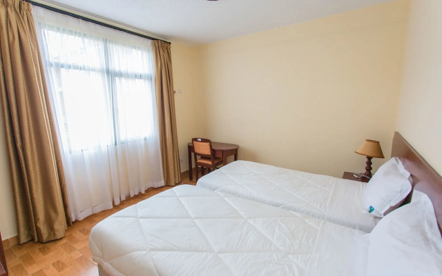 Cenetra Hotel