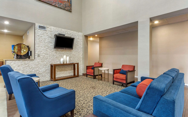 Comfort Suites Cordova