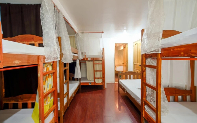 ZEN Hostel Polaris Makati