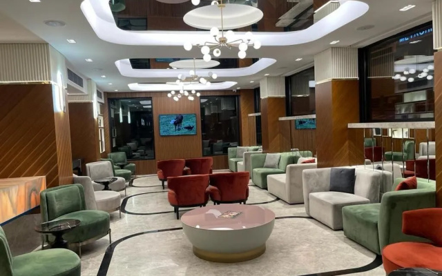 Eyfel Hotel