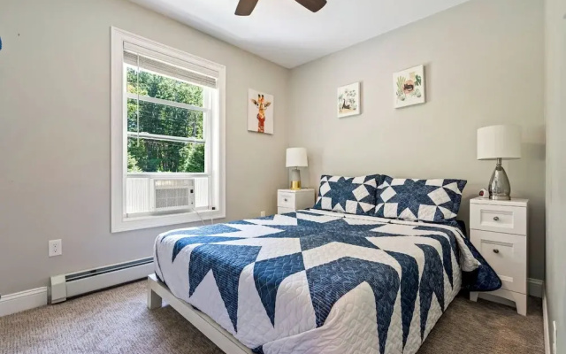 Tranquil Tides Home for 8!