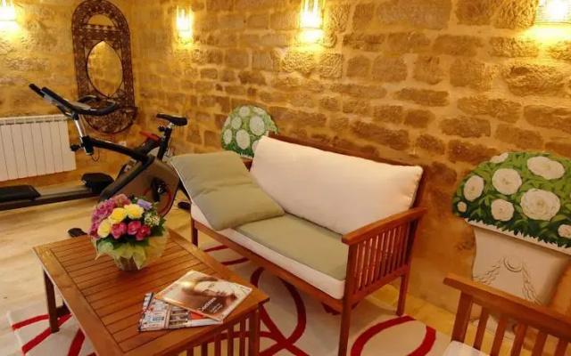 La Maison des Poètes & Spa