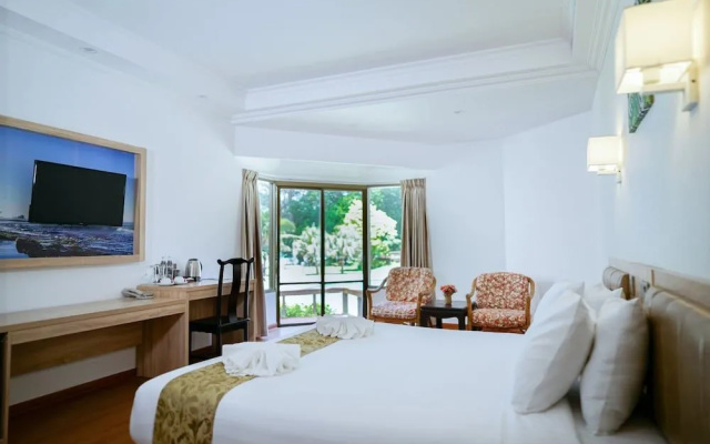 Palmeraiebeach Resort Rayong